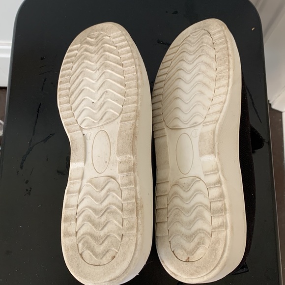 Women’s Size 7 Joe Fresh shoes - Picture 5 of 5